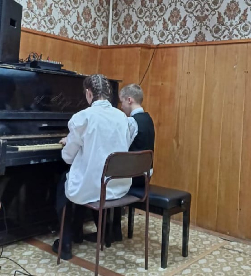 Выступление Ситникова Павла и Турутиной Софьи